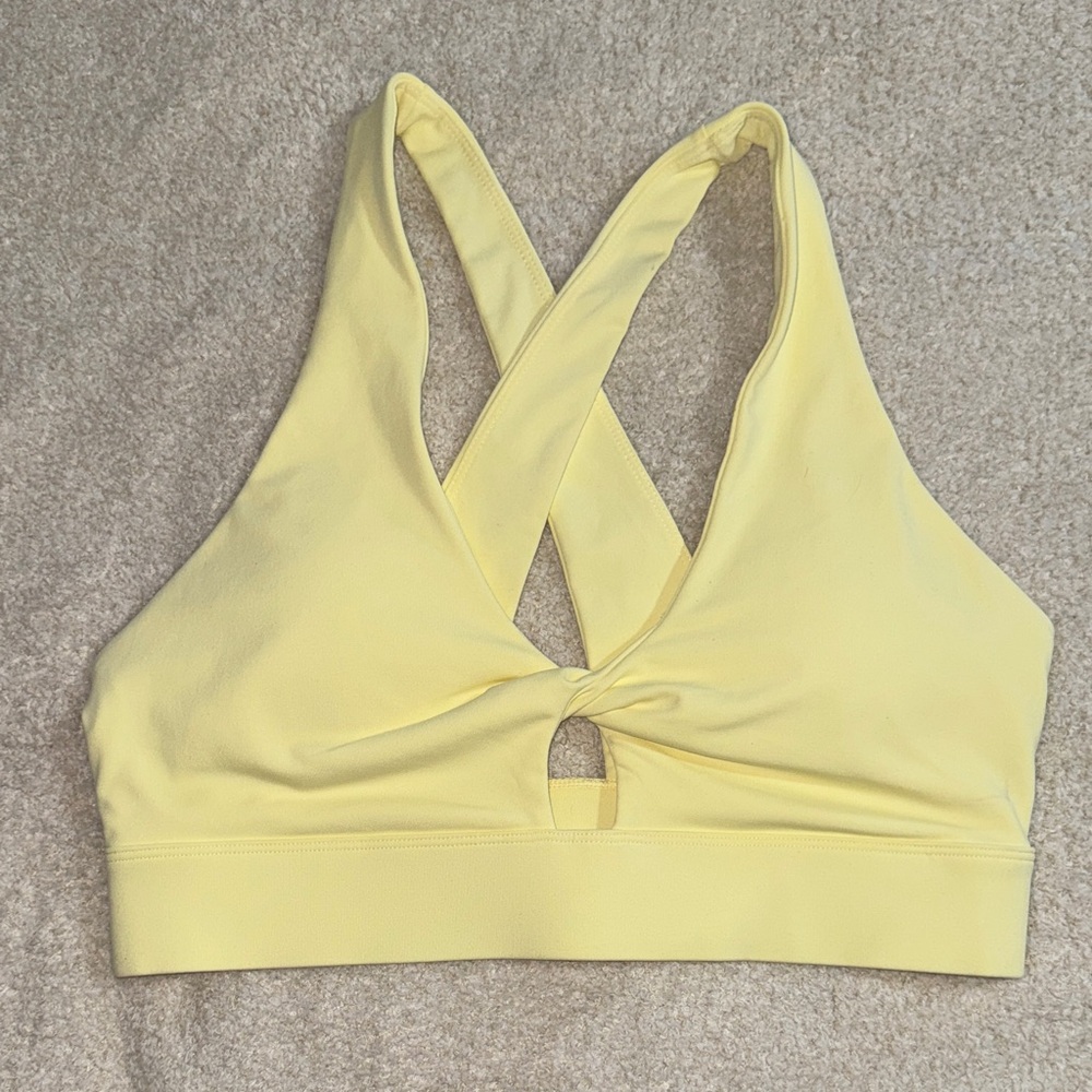 Fabletics Cross-Back Sports Bra